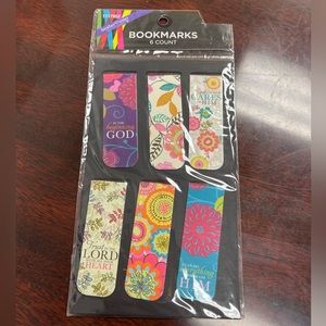 GORGEOUS NWT scripture verse magnetic bookmarks